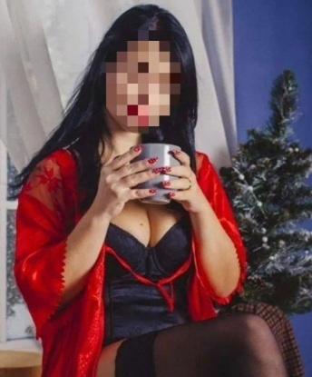 Мои нежные прикосновения и невероятная сексуальная энергия сведут с ума даже самого требовательного мужчину. Я воплотю все твои фантазии в реальность и открою для тебя новые грани удовольствия. Я истинная профессионалка в своем деле и каждая встреча со мной будет незабываемой. Приглашаю в гости в свою уютную квартиру в центре Москвы, где ты сможешь расслабиться и насладиться моим вниманием. У меня есть множество положительных отзывов, которые говорят о моей высокой квалификации и непревзойденном сервисе. Посмотри мои фото, и ты поймешь, что моя красота и сексуальность превосходят все ожидания. Жду тебя, мой сладкий, чтобы сделать твои самые сокровенные мечты реальностью. Ольга