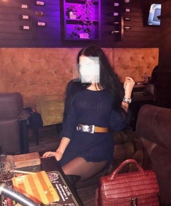 Я нежная и опытная, всегда готова подарить тебе незабываемые моменты нашей встречи. У меня множество возможностей и услуг, которые наполнены страстью и наслаждением. Мои фото говорят сами за себя – я сексуальная и привлекательная. Обрати внимание на отзывы, которые отражают положительные эмоции и удовлетворение моих клиентов. Встречайся со мной и ощути все, о чем ты только мечтал. Я твоя и готова тебе доказать, что Москва невероятно жаркая и страстная с моим присутствием. 🔥 Александра